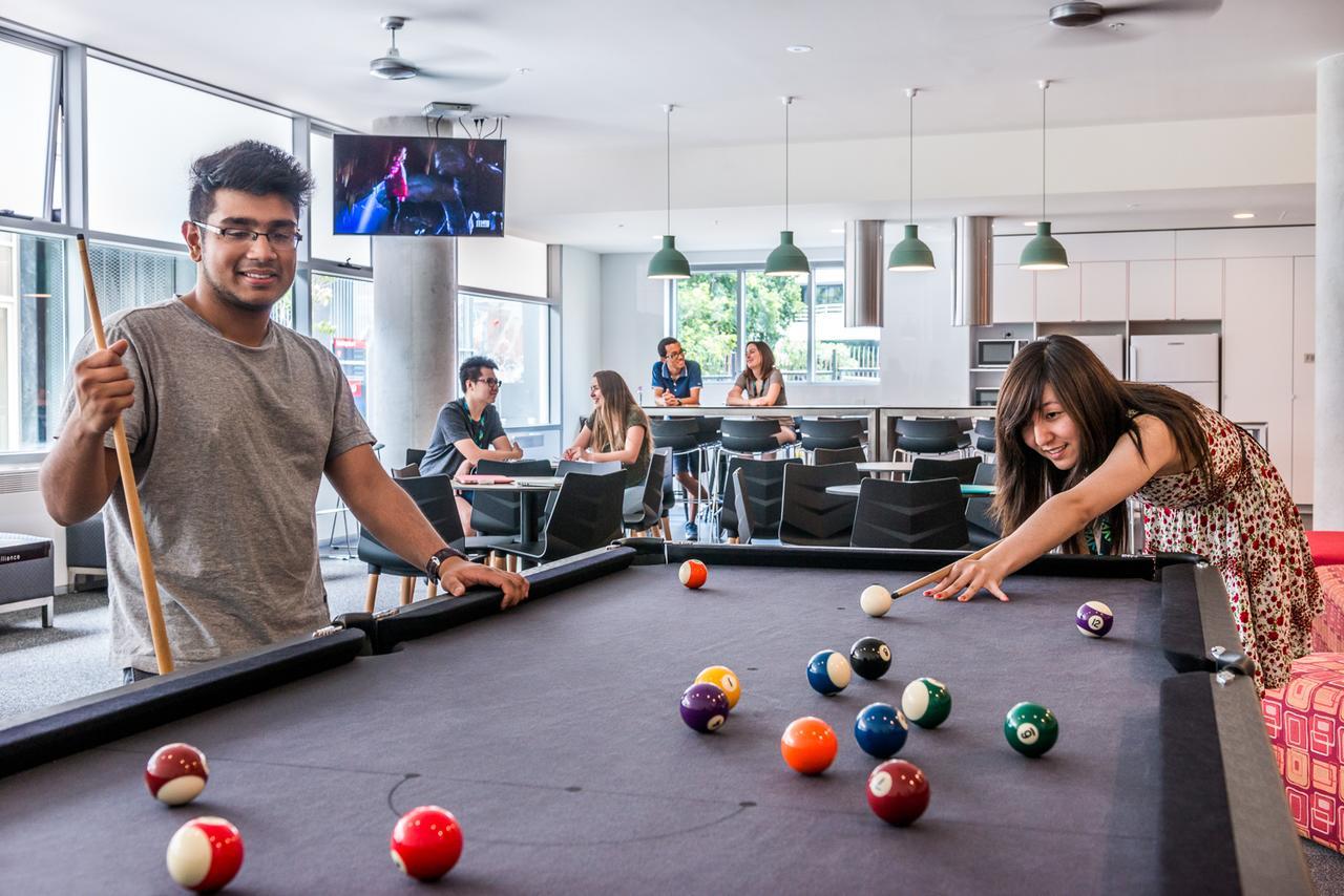 Student Village Melbourne Luaran gambar