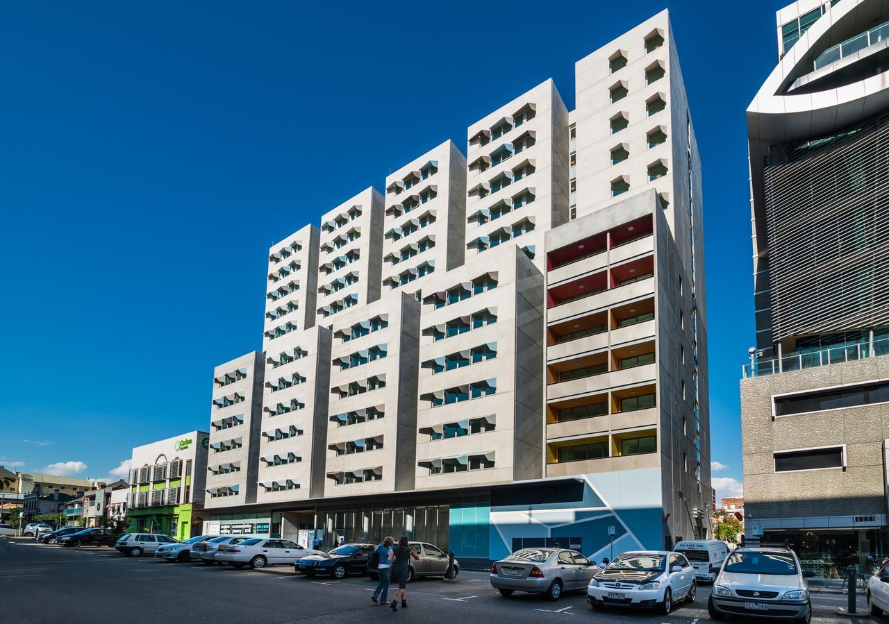 Student Village Melbourne Luaran gambar
