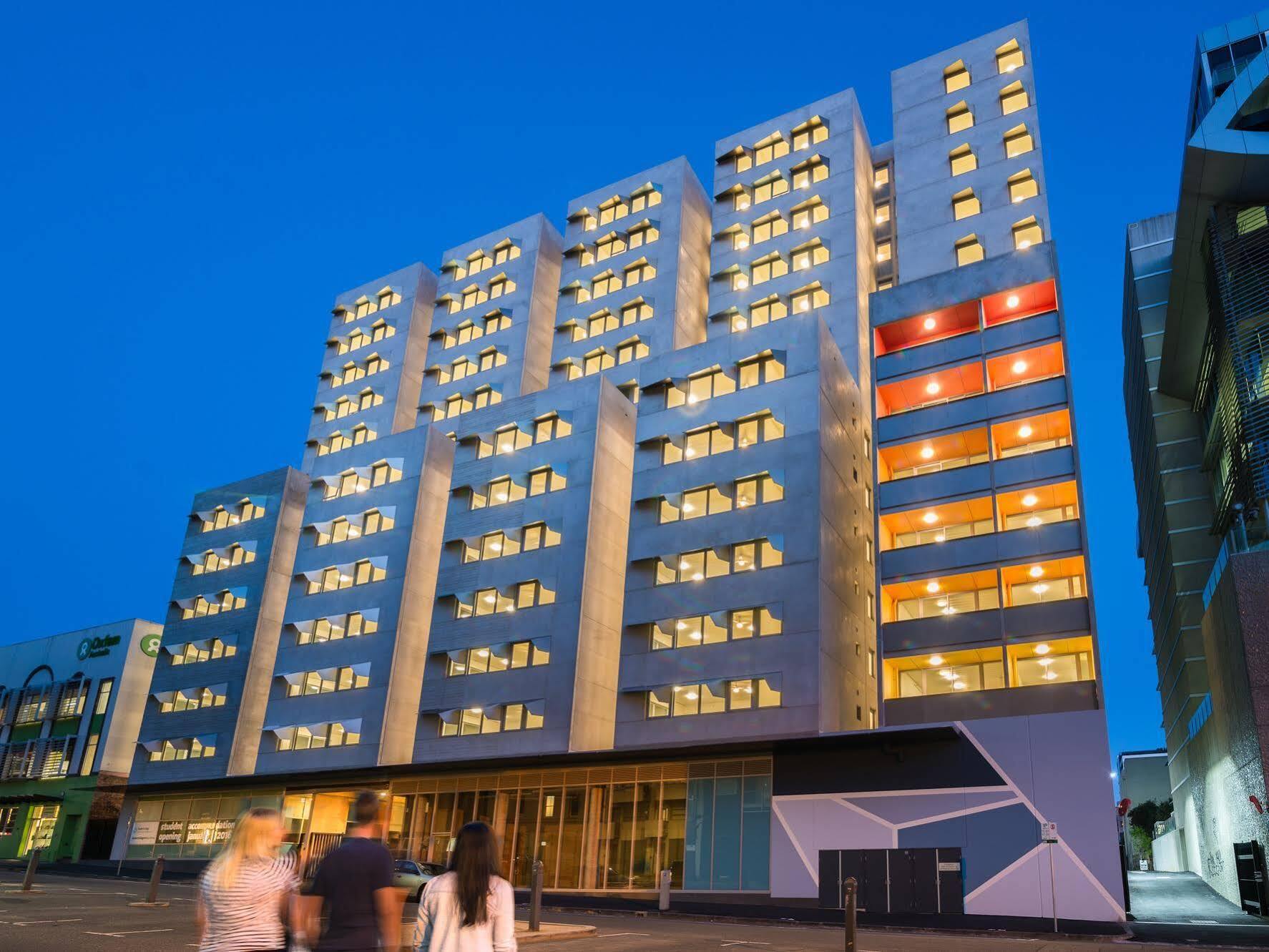 Student Village Melbourne Luaran gambar